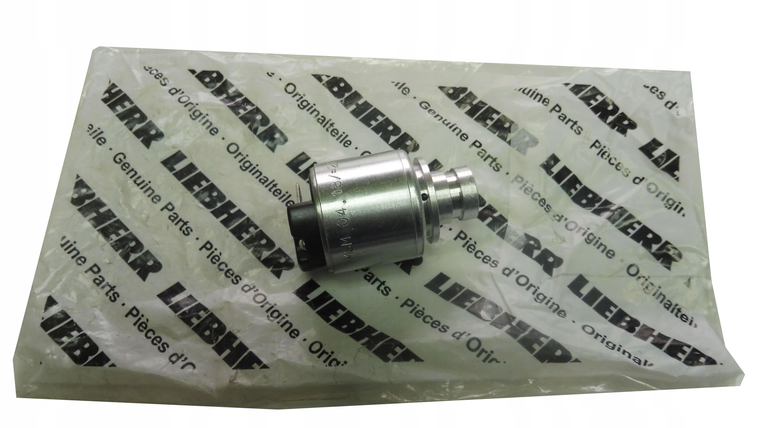 Cievka elektromagnetická LIEBHERR L544 MSM 0501207871